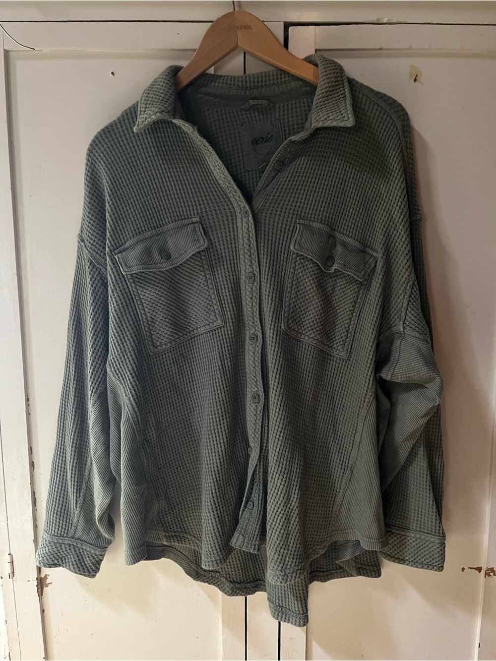Aerie Women's Waffle Knit Button-Up Shirt Jacket in Green